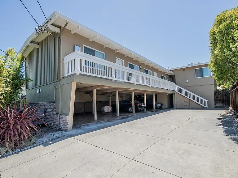 906 Villa Ave #1 — Photo 8