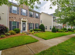 8215 Bridgegate Dr, Huntersville, NC 28078
