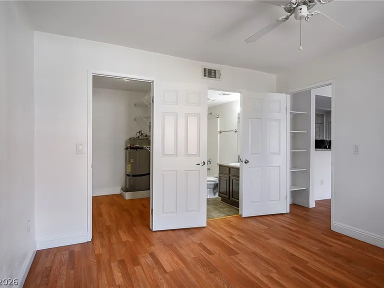 5170 S Jones Blvd #206 — Photo 15
