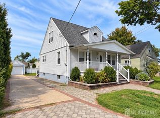 14 Fountain St, East Brunswick, NJ 08816