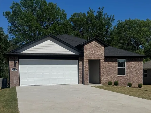 3121 N Bella St, Siloam Springs, AR 72761