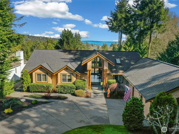 105 Edgewood Drive, Port Ludlow, WA 98365