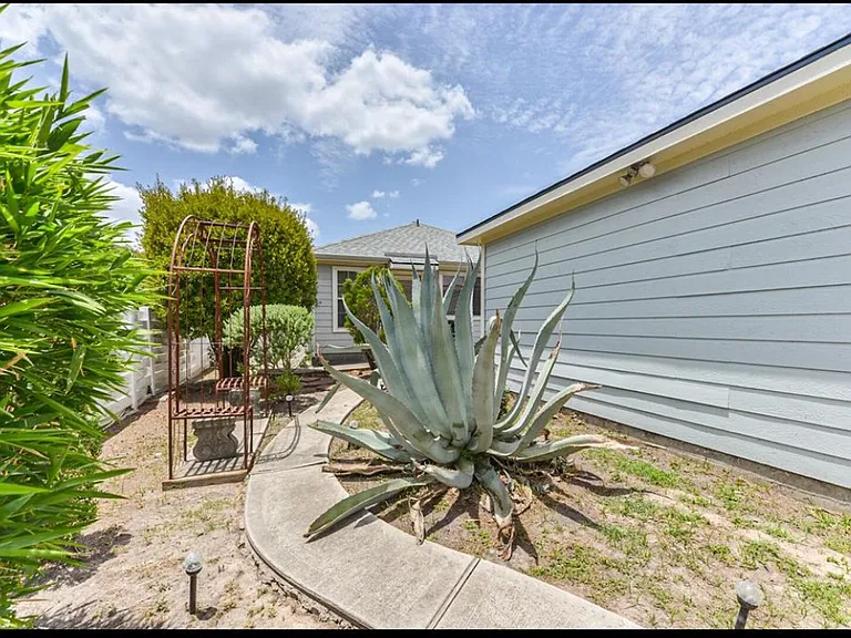 19403 Wann Park Dr — Photo 18