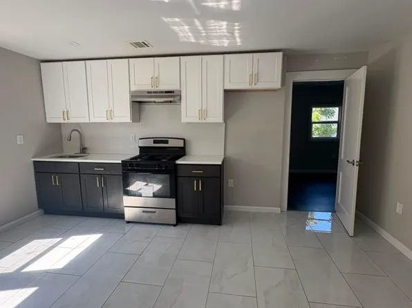 117 W End Ave, Newark, NJ