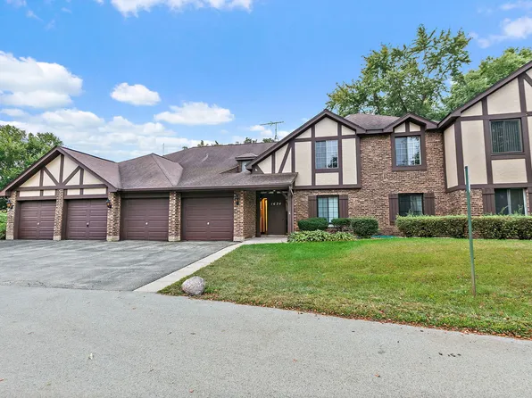 1624 Salisbury Ct APT C, Wheaton, IL 60189