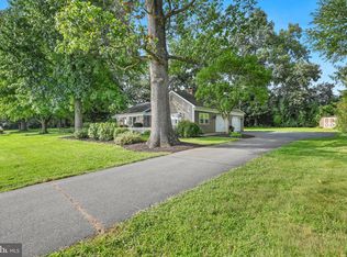 4075 Nolt Rd, Mount Joy, PA 17552