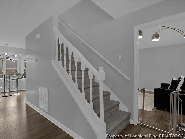 7457 Avila Dr — Photo 18
