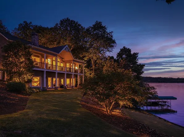 1891 Northwoods Dr, Greensboro, GA 30642