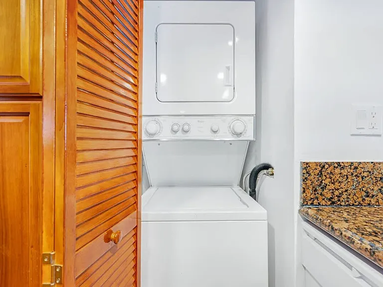 Washer/Dryer