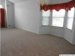 60 Florence Dr, Manchester, NJ 08759