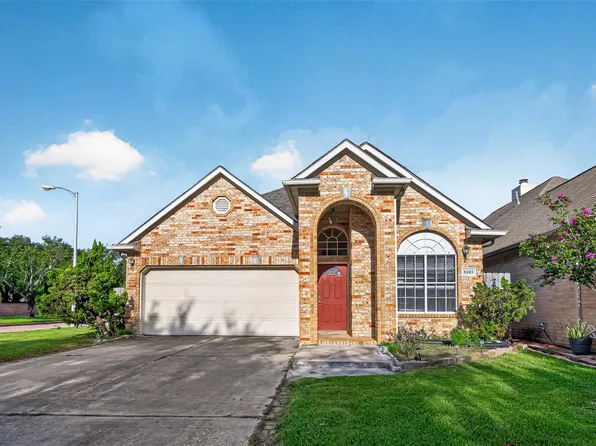 8503 Raybluff Ln, Houston, TX 77040
