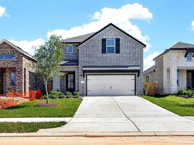 23643 Red Rowan Ln — Photo 2