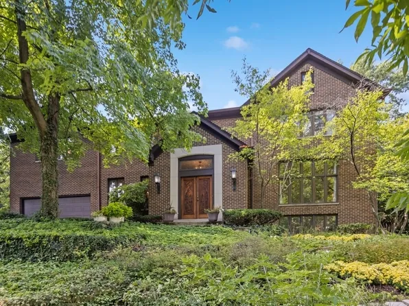 840 Merrill Woods Rd, Hinsdale, IL 60521