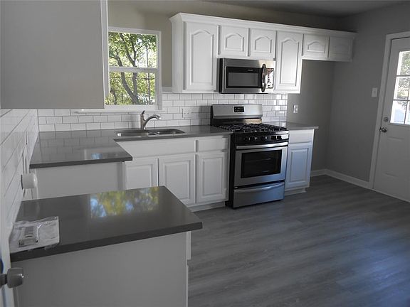 2nd image of 1614 Dale Dr