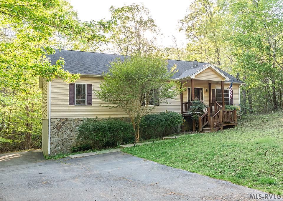 1st image of 349 Anchor Dr