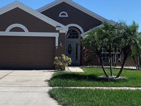 2nd image of 10621 Cami Ct