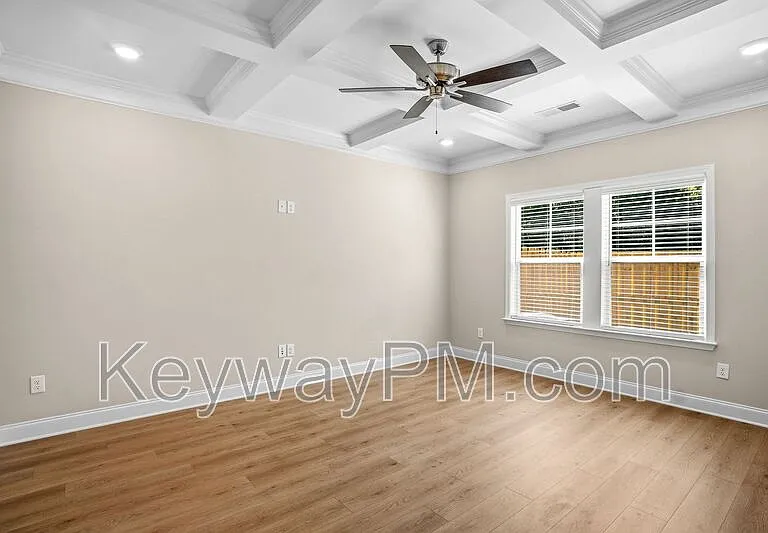 3079 Venetian Dr — Photo 8