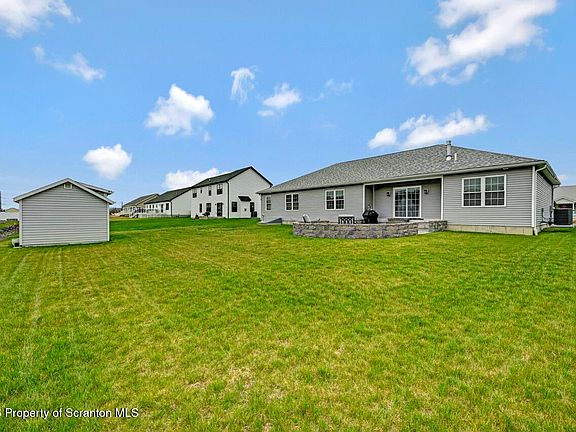 2nd image of 114 Osprey Ln