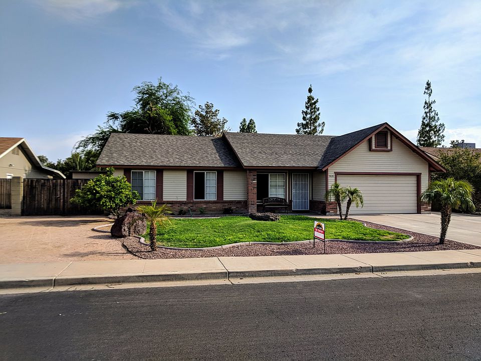 1st image of 5035 E Fairbrook Cir