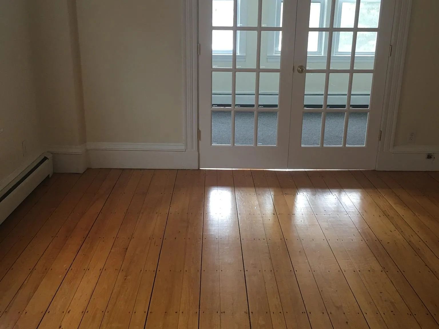 2 bed, 1886 sqft, $2,800 — Photo 2