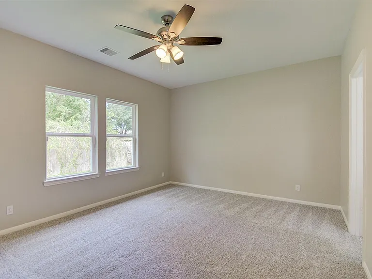 6026 Burnet Bend Ave — Photo 18