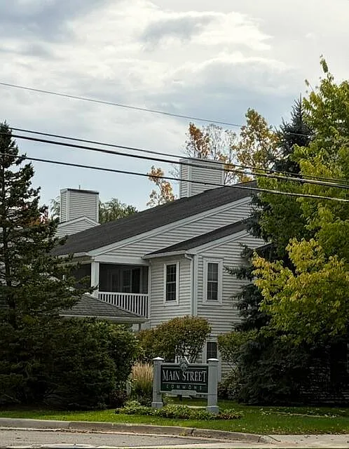 2 bed, 2.0 bath, 1086 sqft, $1,875 — Photo 2