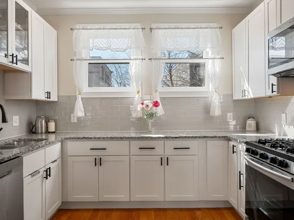 25 Robey St #25, Roxbury, MA 02119