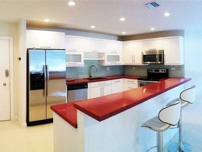 7135 Collins Ave APT 336, Miami Beach, FL, 33141