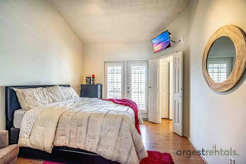 1 bed, 654 sqft, $2,750 — Photo 4