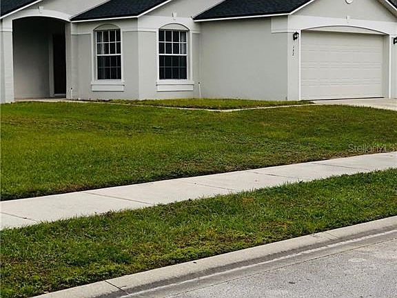 3rd image of 152 London Fog Way