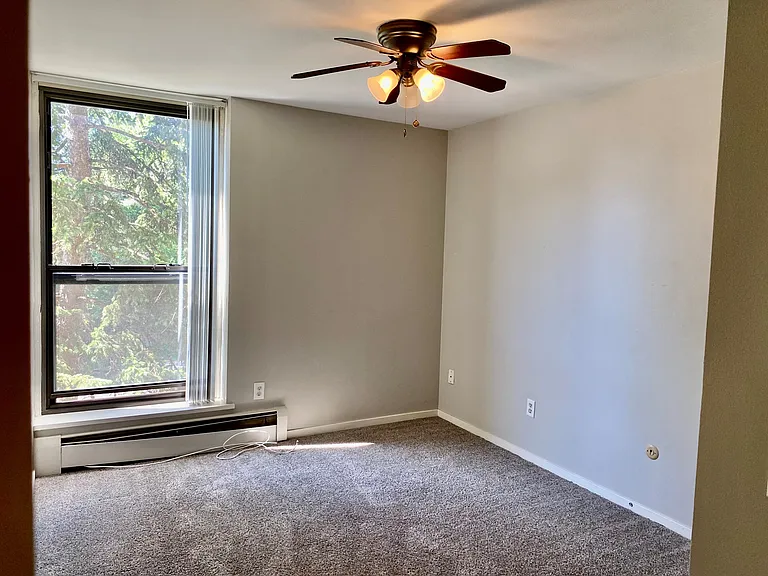 Lexington Hills Apartments — Photo 89