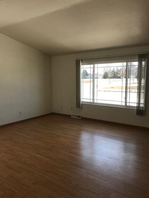 2nd image of 2337 S 22nd St
