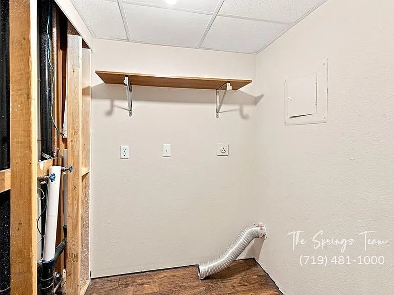 3060 Maverick Dr — Photo 39