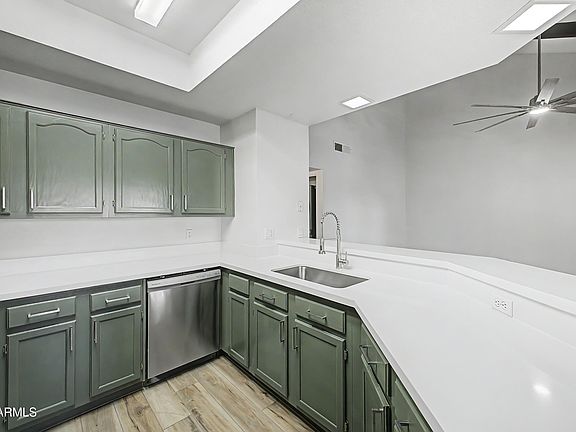 4th image of 11666 N 28TH Drive #223
