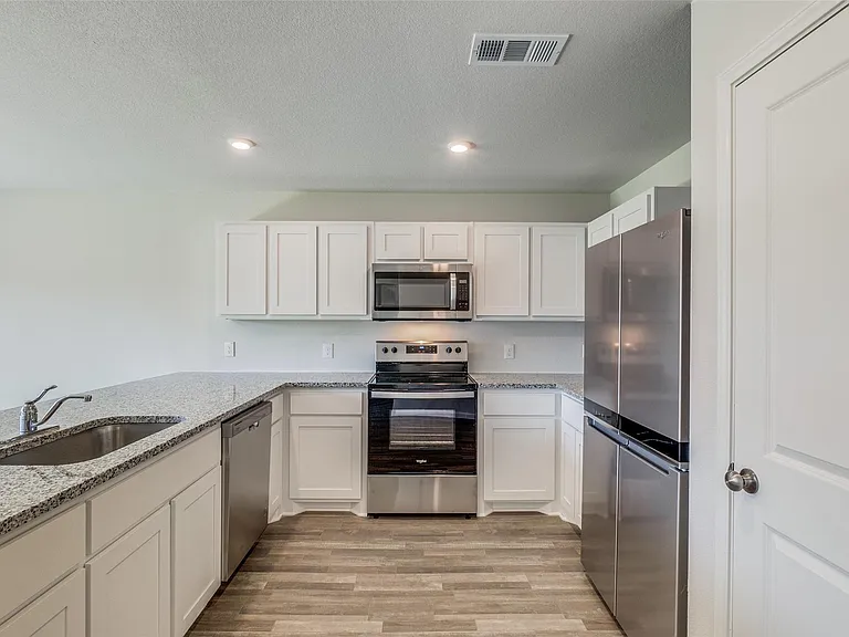 3527 Chestnut Oak Dr — Photo 18