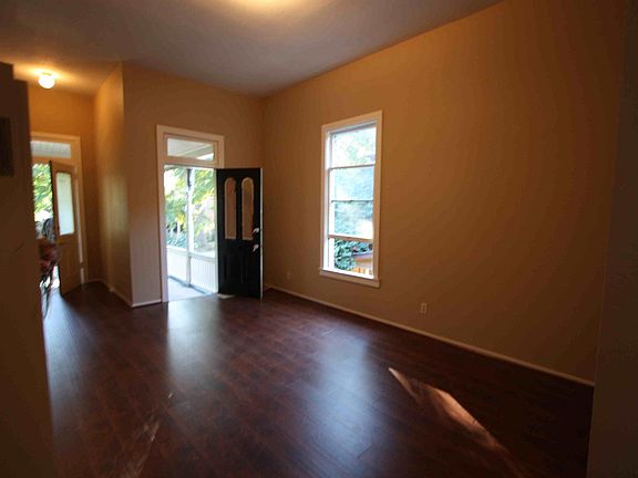 3rd image of 415 T St APT 6