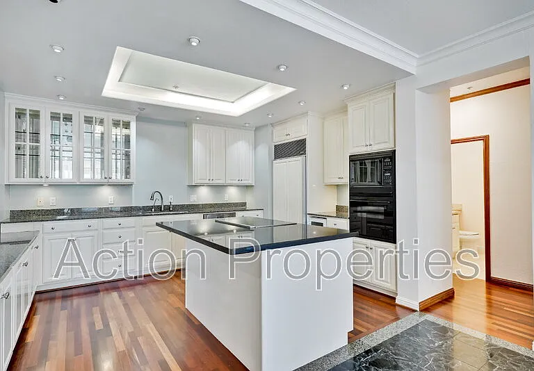 432 High St #101 — Photo 5