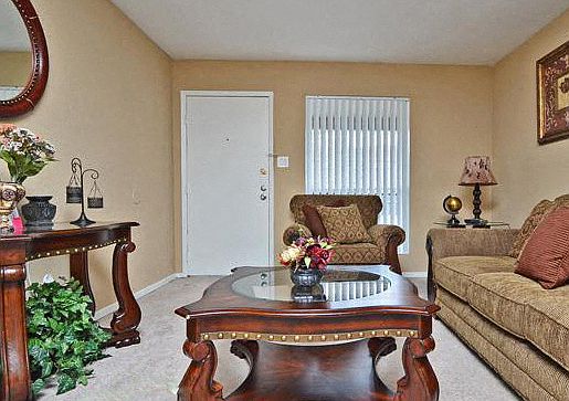 5th image of 2300 Wilcrest Dr APT 41