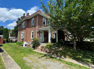 156 Saint Pauls Rd, Ardmore, PA 19003