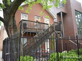 1756 W Crystal St APT 2F, Chicago, IL 60622