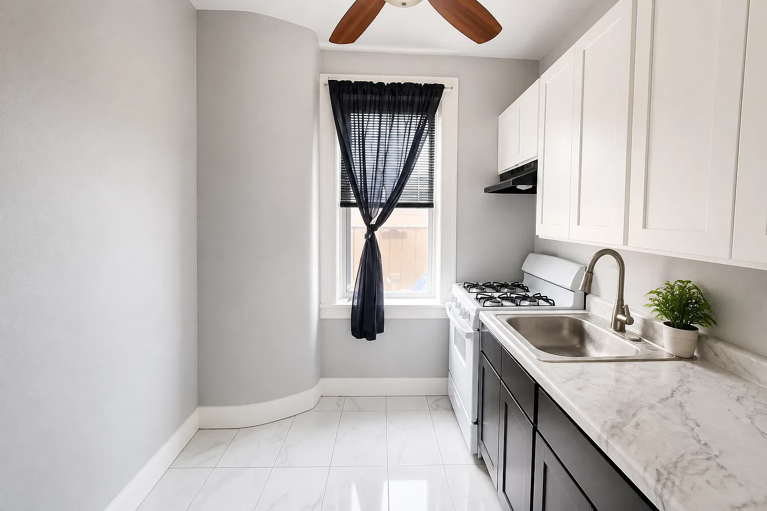 1 bed, $1,500 — Photo 3
