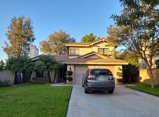 2643 Victoria Park Dr, Riverside, CA 92506