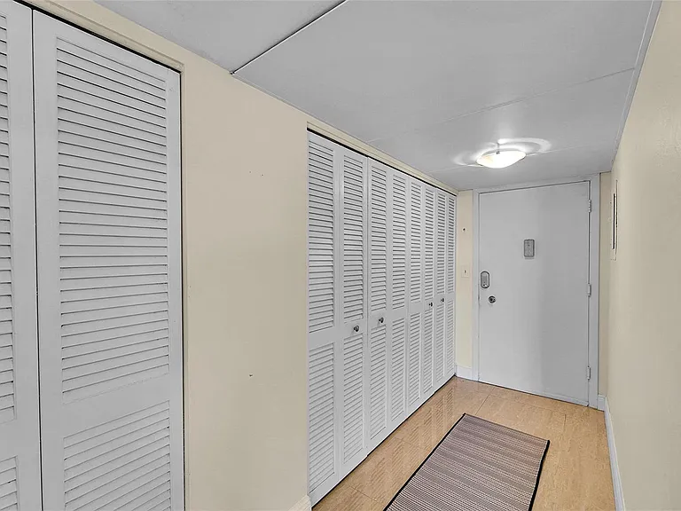 1401 S Ocean Dr #502 — Photo 11