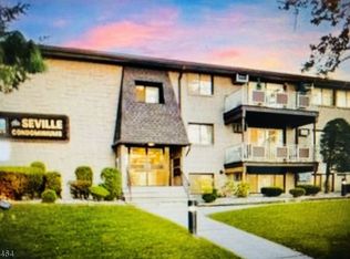 749 N Broad St APT 204, Elizabeth, NJ 07208