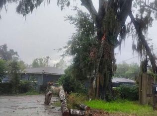 11911 Circle B Rd, Dade City, FL 33525