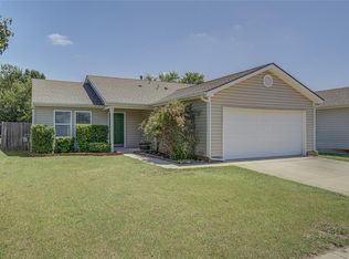 9228 Snowberry Dr, Oklahoma City, OK 73165