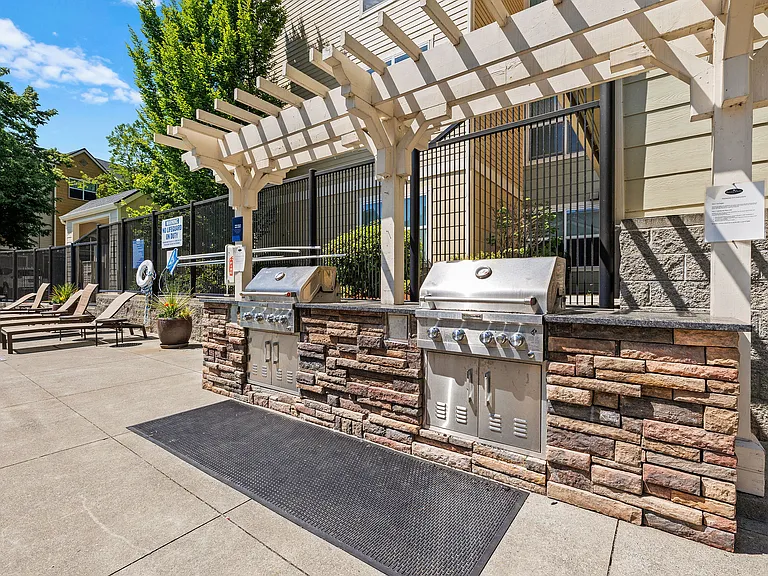 Bella Vista — Photo 36