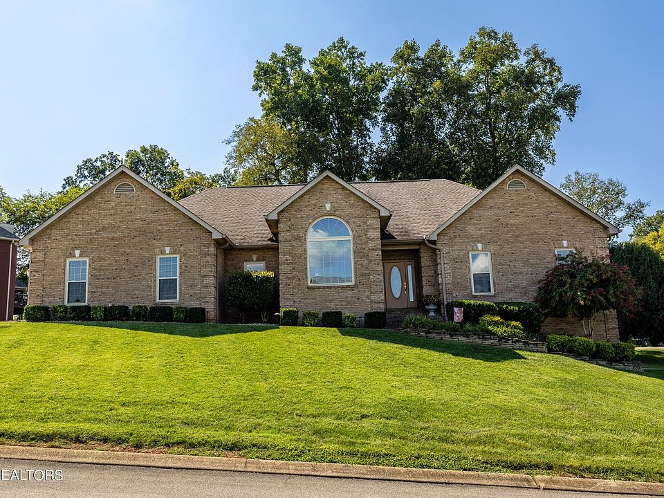 1st image of 2432 Creekstone Cir