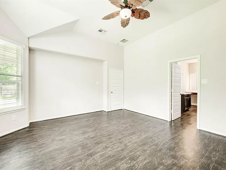 43 Amaifi Dr — Photo 29