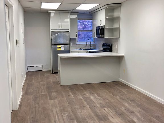 5th image of 417 Brighton Beach Ave #2